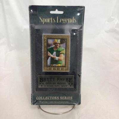 (61) PACKERS | Signed Brett Farve Sports Illustrated | Farve Collectibles