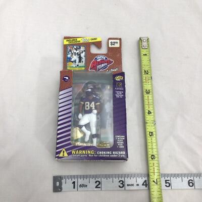 (74) NFL | Mixed Group of NFL Branded Football Collectibles