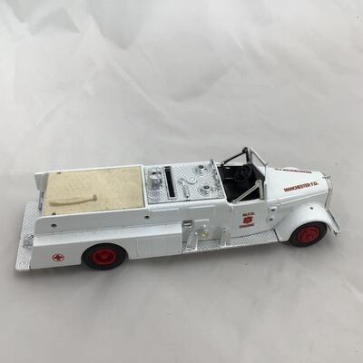 (77) ERTL | Hershey Boxed ERTL car | Ertl Fire Truck