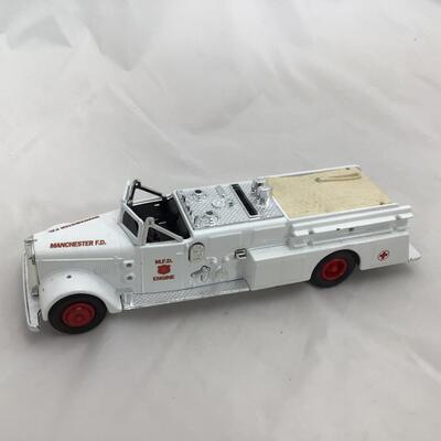 (77) ERTL | Hershey Boxed ERTL car | Ertl Fire Truck