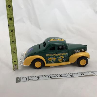 (78) PACKERS | Packers 97 Collector Car | Miniature Packer car with Bobblehead