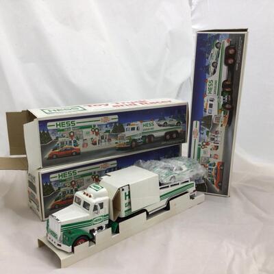 (81) HESS | Truck and Racer Set