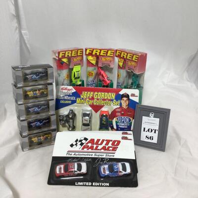 (86) NASCAR | Mixed Group of Racing Collectibles