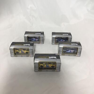 (86) NASCAR | Mixed Group of Racing Collectibles