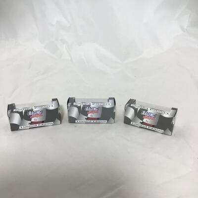 (87) NASCAR | Mixed Group of different Racing Car Collectibles