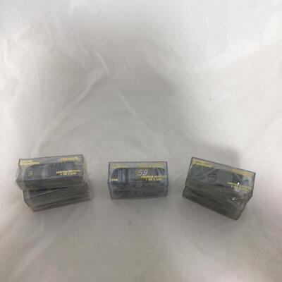 (87) NASCAR | Mixed Group of different Racing Car Collectibles