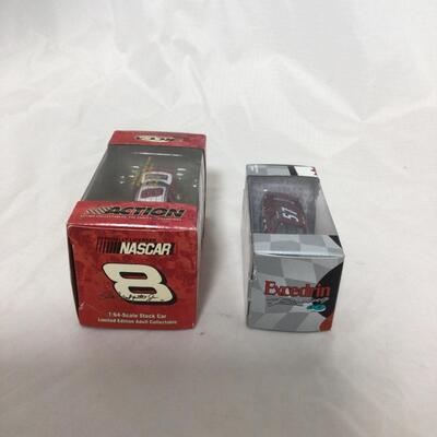(87) NASCAR | Mixed Group of different Racing Car Collectibles