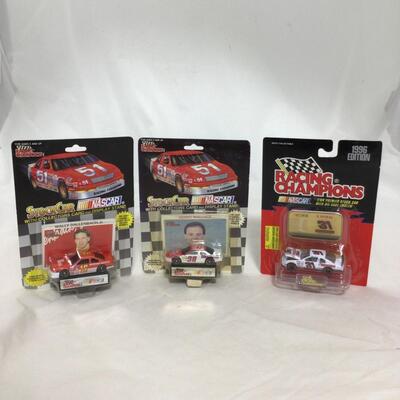 (89) NASCAR | Mixed Group of Racing Collectible Cars