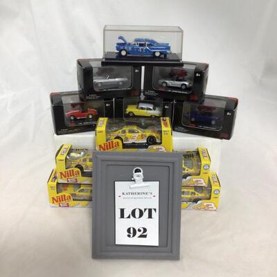 (92) NASCAR | Nila #3 Nascar Collectibles | 1:84 Scale Car Figures