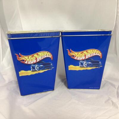 (95) NASCAR | Racing Car Collectibles | Hot Wheels Garbage Cans