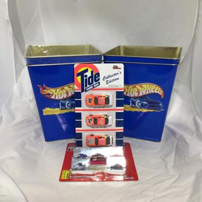 (95) NASCAR | Racing Car Collectibles | Hot Wheels Garbage Cans