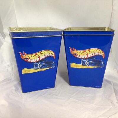 (95) NASCAR | Racing Car Collectibles | Hot Wheels Garbage Cans