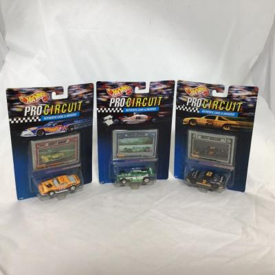 (96) NASCAR | Mixed Group of different Racing Car Collectibles