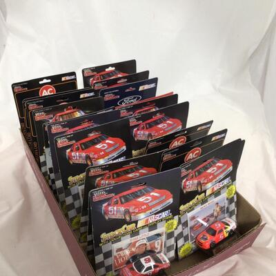 (100) NASCAR | Mixed Group of Racing Champions Collector Cars