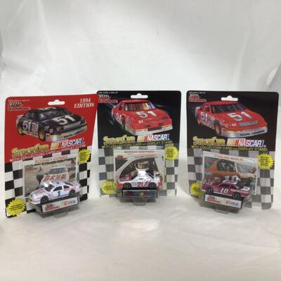 (100) NASCAR | Mixed Group of Racing Champions Collector Cars