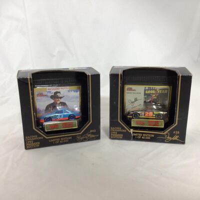 (103) NASCAR | Signed Neil Bonnett Racing Champions | 1:64 Scale Racing Champions