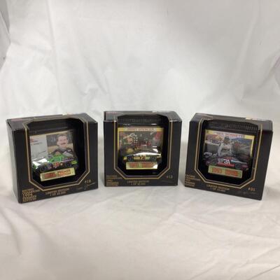 (103) NASCAR | Signed Neil Bonnett Racing Champions | 1:64 Scale Racing Champions