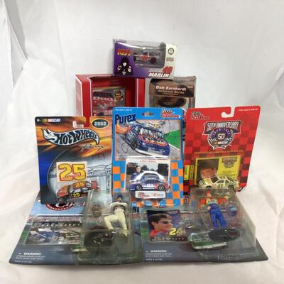 (108) NASCAR | Mixed Group of Racing Collector Items