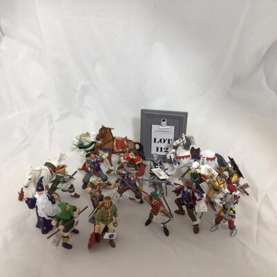 (112) PAPO | Mixed Group of Renaissance or Roman Papo Figures