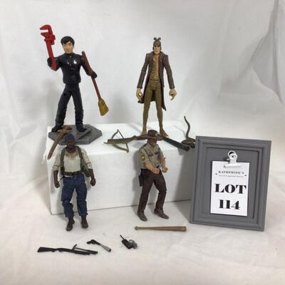 (114) TOYS | Mixed Group of Action Figures | Walking Dead