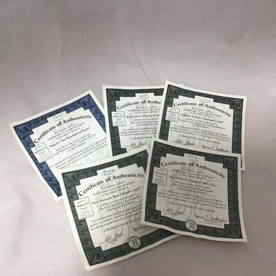 (117) FOOTBALL | Mixed Group of Football Collector Plates