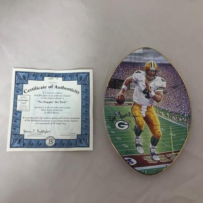 (118) PACKERS | Bradford Exchange Brett Favre Plate Collection