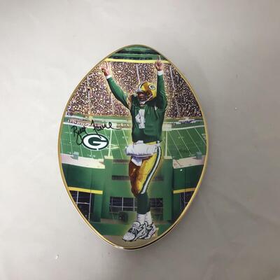 (118) PACKERS | Bradford Exchange Brett Favre Plate Collection