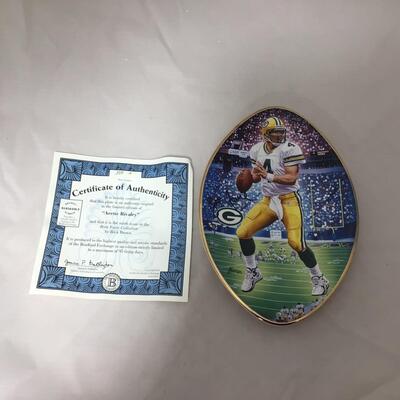(118) PACKERS | Bradford Exchange Brett Favre Plate Collection