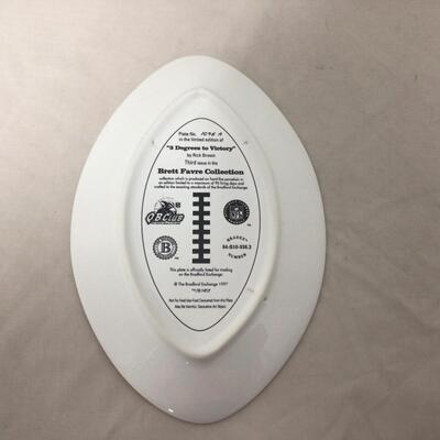 (118) PACKERS | Bradford Exchange Brett Favre Plate Collection