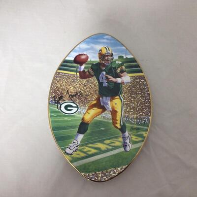 (118) PACKERS | Bradford Exchange Brett Favre Plate Collection