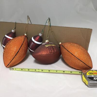(128) PACKERS | Mixed Group of Packers and Football Christmas