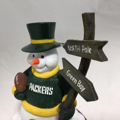 (128) PACKERS | Mixed Group of Packers and Football Christmas