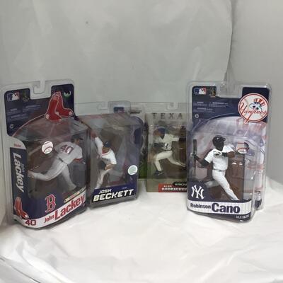 (132) BASEBALL | Josh Beckett, Chad Cordero, Curt Schilling, and Trevor Hoffman FIgures