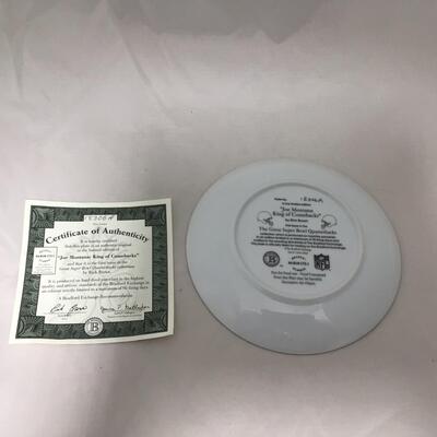 (135) FOOTBALL | Mixed Group of Joe Montana Collectibles