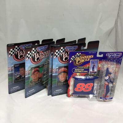 (139) NASCAR | Starting Lineup Winners Circle Figures