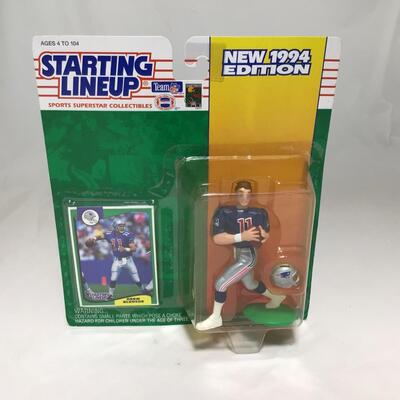 (143) STARTING LINEUP | Mixed Group of Football Figures