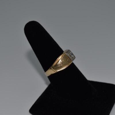 Vintage Mens 10kt Diamond ring