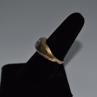 Vintage Mens 10kt Diamond ring