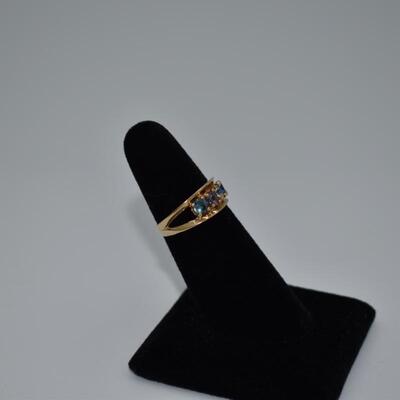 10kt Gemstone Ring