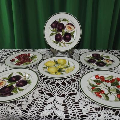 American Atelier Harvest Fruit Dessert Plates