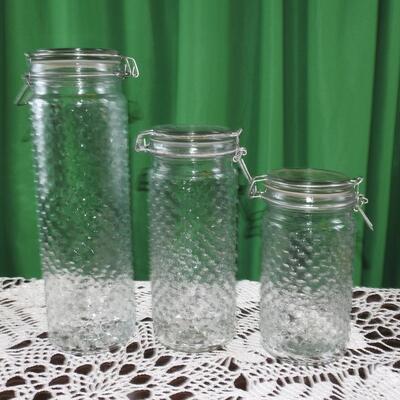 Cannisters