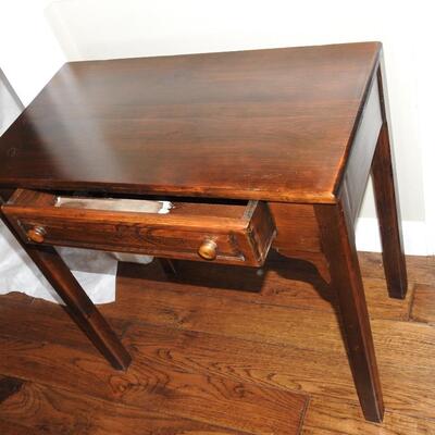 Lovely small 1 draw stand