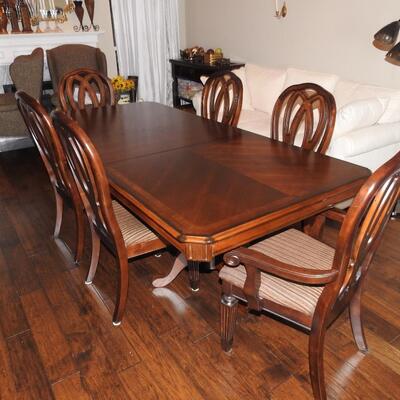 Beautiful Dining Room Set Ashley Furniture