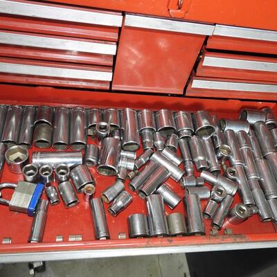 Combination Craftsman and Husky Rolling Tool Chest with Tools