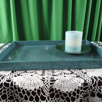 Serving tray