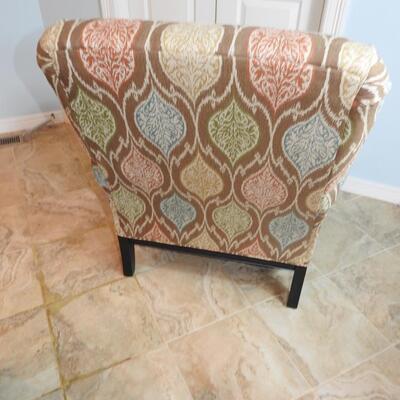 Beautiful Broyhill Furniture  Club Chair
