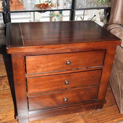 Wood 3 Draw Accent Chest