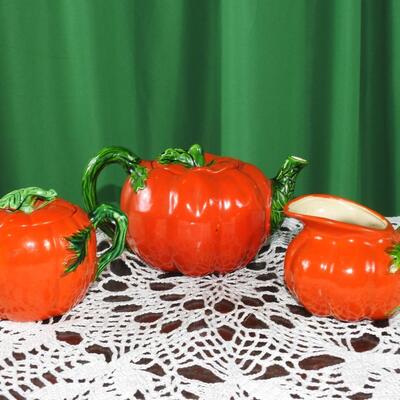 Pumpkin tea set