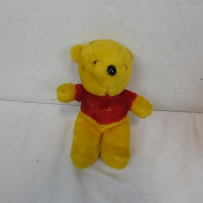 3 Stuffed Disney Toys: Winne the Pooh Pig in a Pig Onesie, Goofy, Winne the Pooh