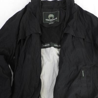 Mens Apparel, 3 Coats, 1 Pair of Snow Pants, Medium and Large,